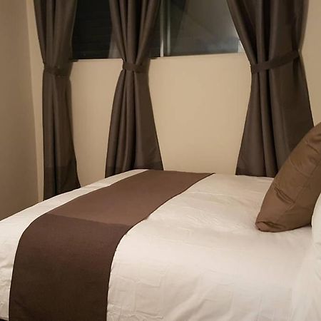 2-Bedroom Apartment Sweet #5 By Amazing Property Rentals جاتينو المظهر الخارجي الصورة