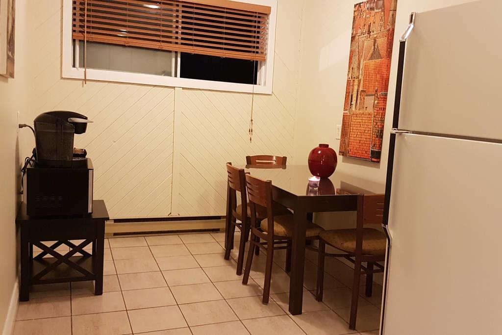 2-Bedroom Apartment Sweet #5 By Amazing Property Rentals جاتينو المظهر الخارجي الصورة